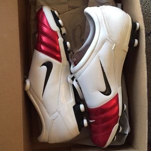 JR Total 90 III FG Kid Youth 6Y Red/White NEW